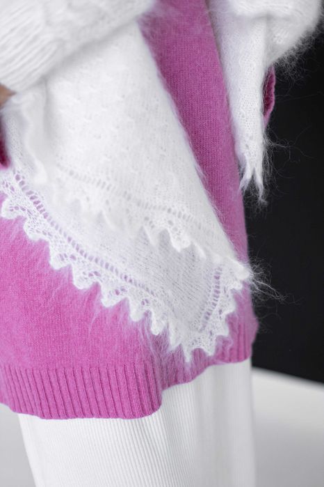 Chusta bogata i elegancka – Handmade z naturalnej wełny koziej