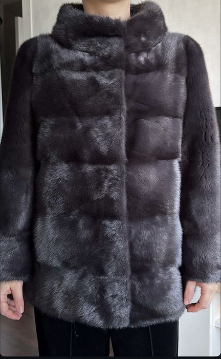 Норковая голубая шубка автоледи