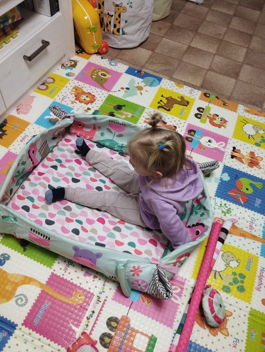 Дитячий килимок -манеж