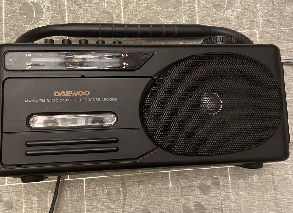 radiomagnetofon  daewoo  arc3060