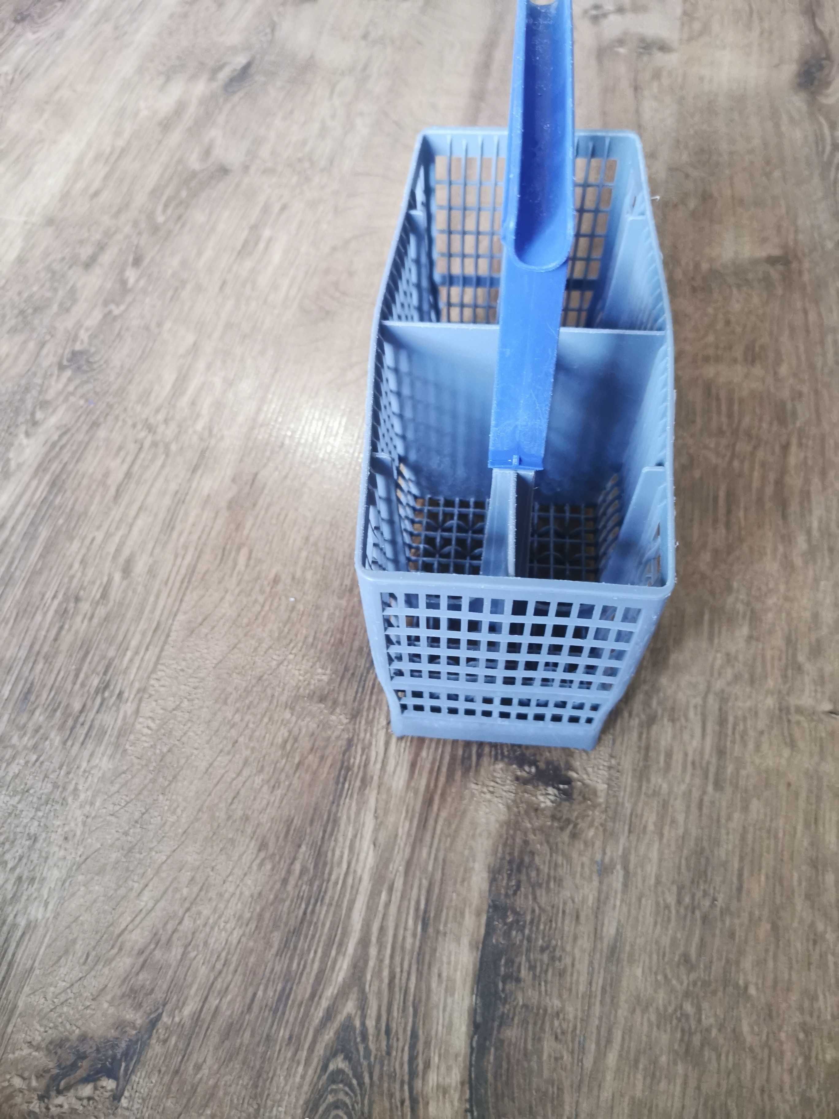 Kosz na sztućce do zmywarki - beko dsf5 1530x