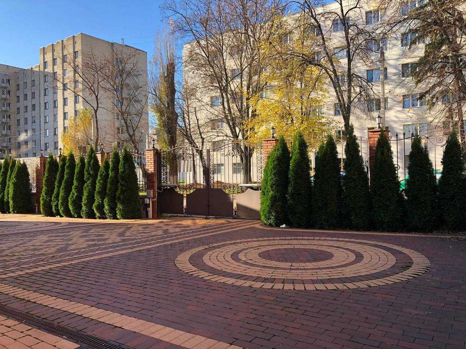 Офісна будівля 690кв.м. Свій двір. Харків, Ботанічний Сад. Без комісії