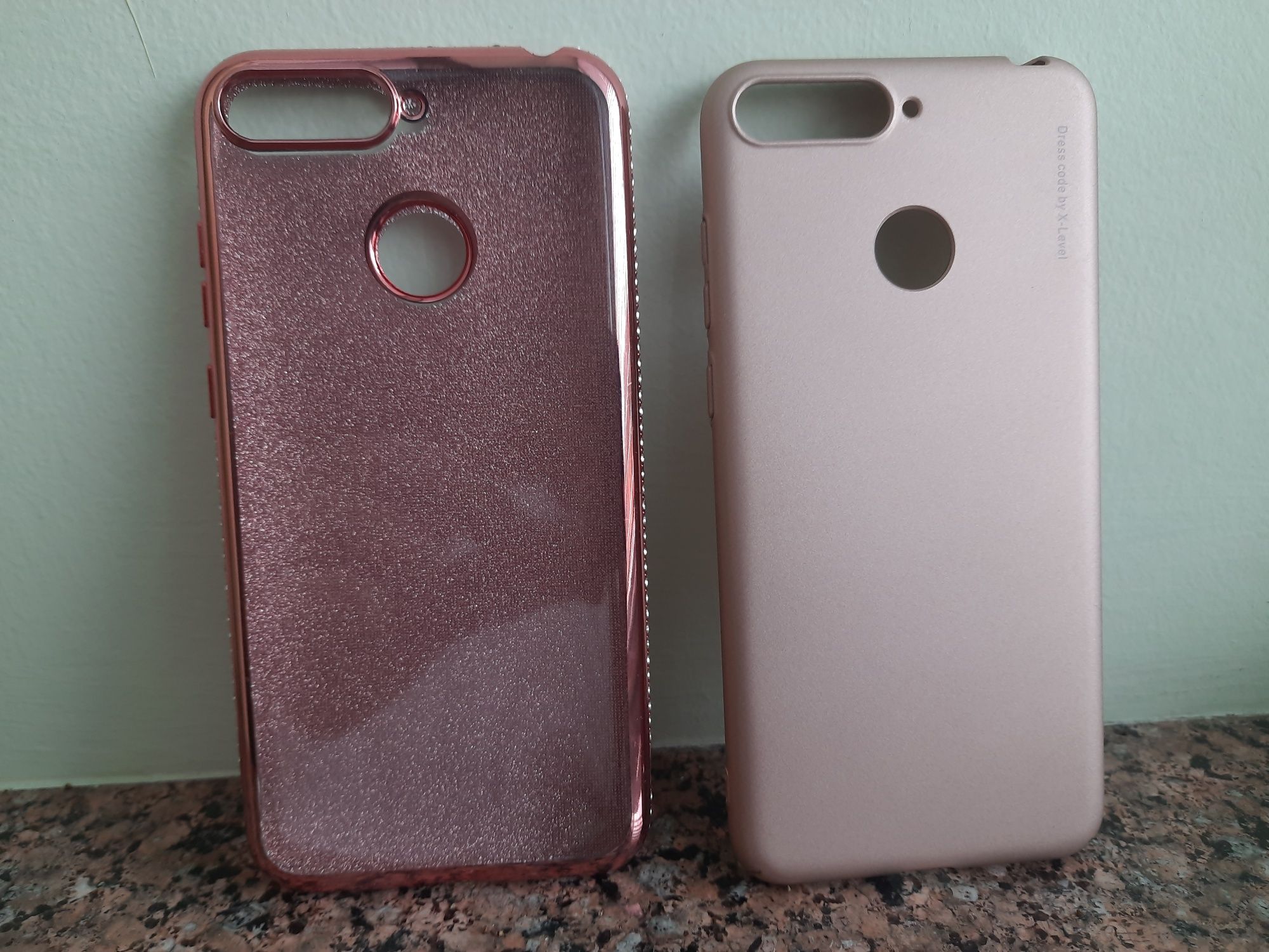 Чохли до телефона Huawei Honor 7C