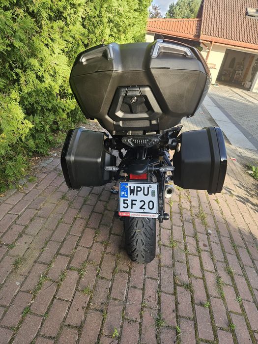 Motocykl yamaha tracer 7