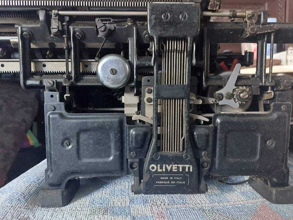 Olivetti M40 extra rolo xl máquina escrever antiga