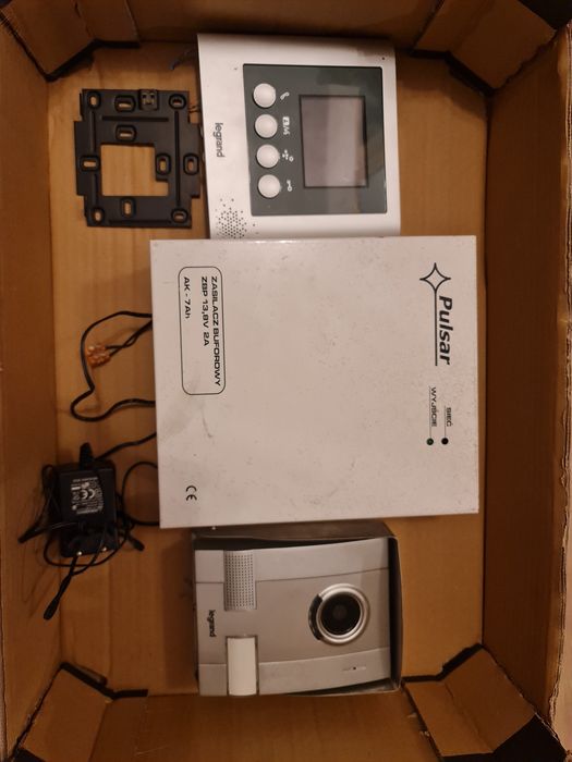 Zestaw wideomofon Legrand +zasilacz