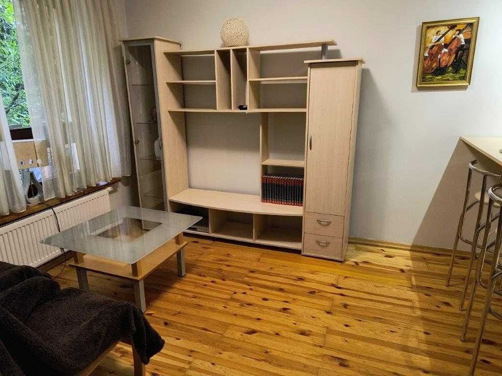 Na wynajem  zadbana kawalerka  w cichej części Wojska Polskiego