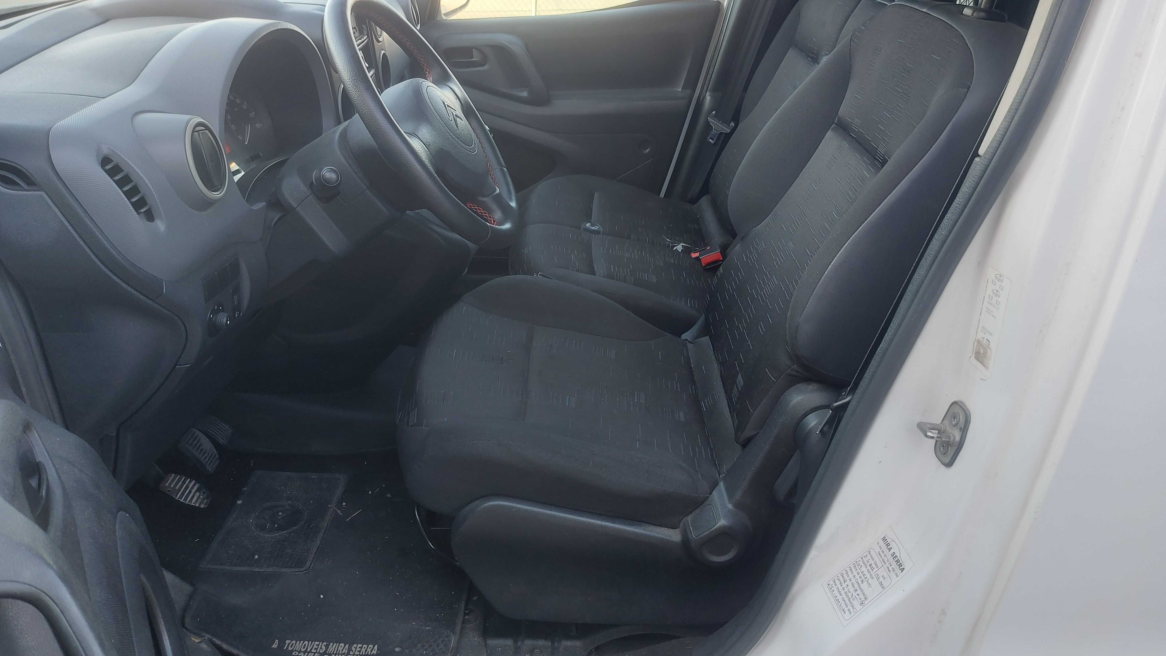 Citroen Berlingo 1.6 HDI  C/ Frio  e Iva dedutível
