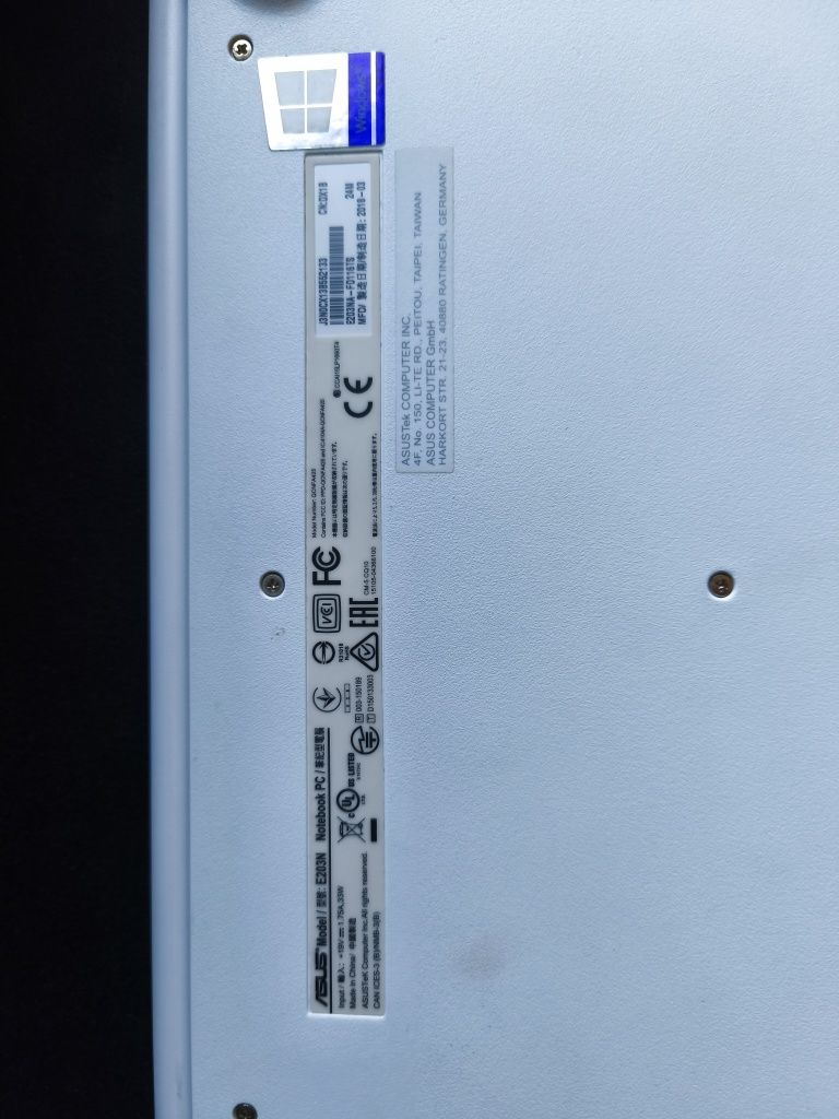 Notebook Asus E203 N