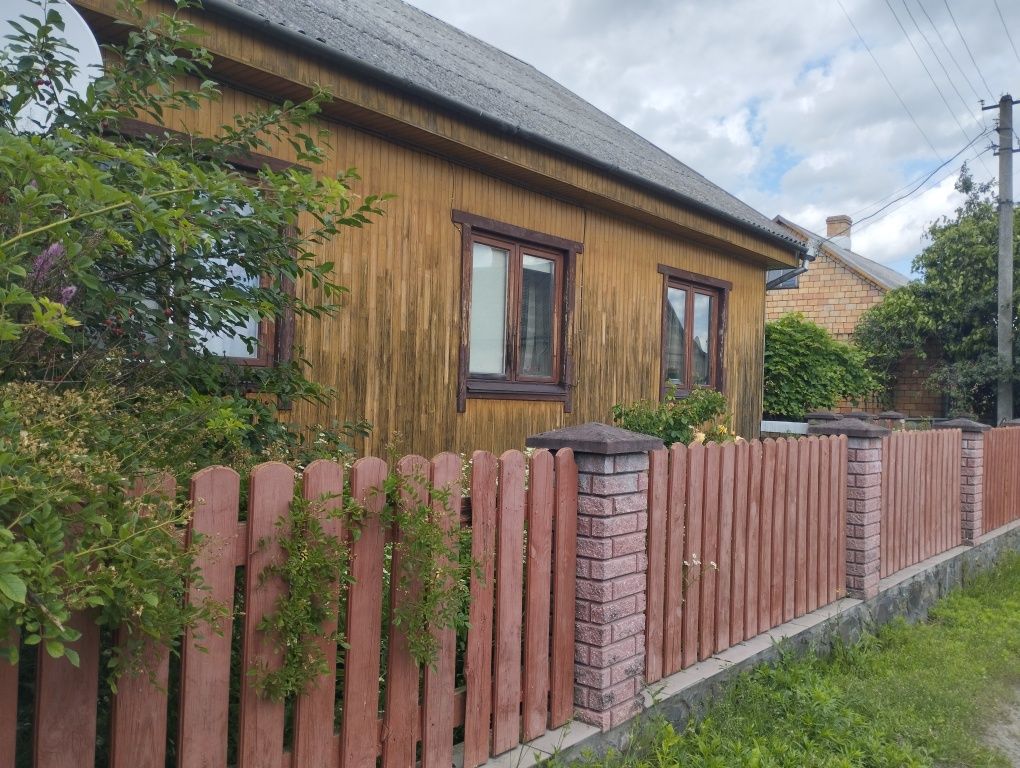 Будинок з ремонтом 125квадратів