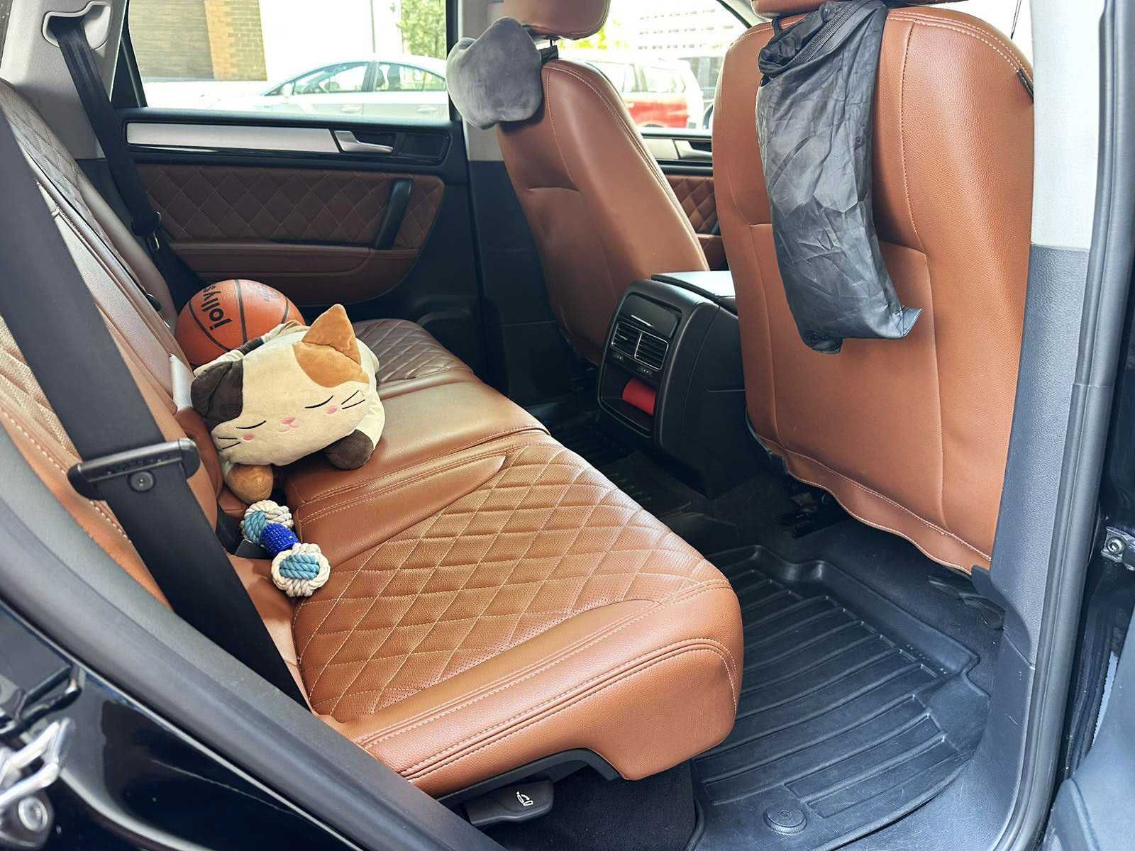 Официальный VW Touareg 4WD 3.0 TDI 2012 год