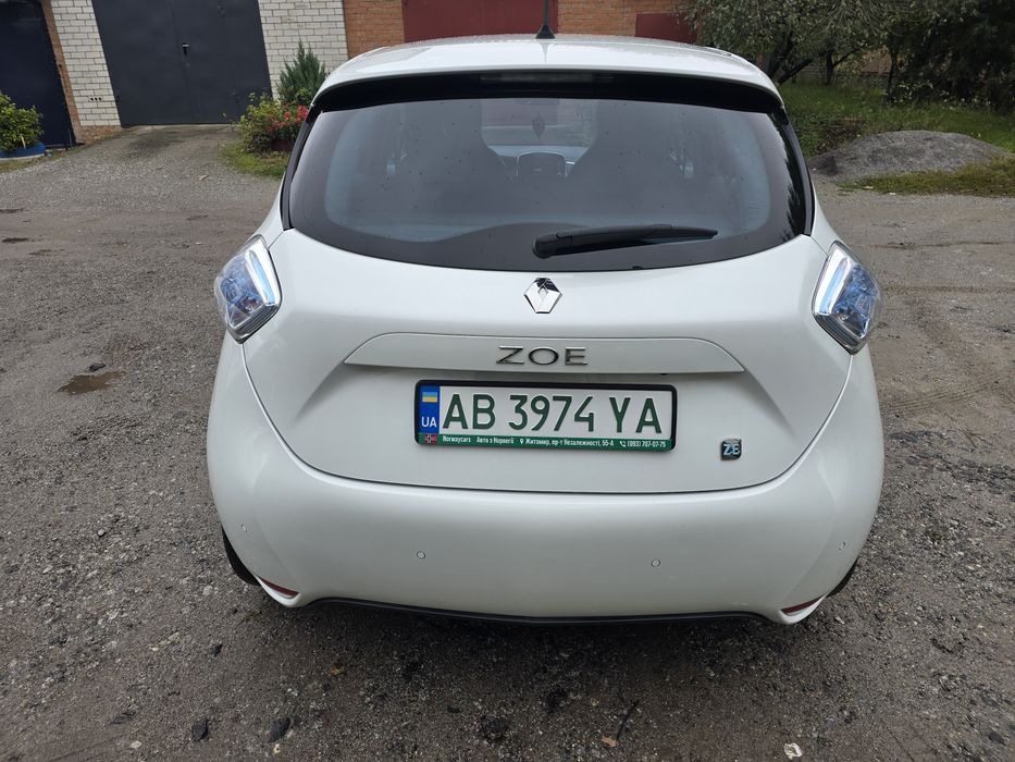 Рено зое зоя 2016