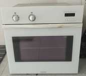 Forno de marca Ariston