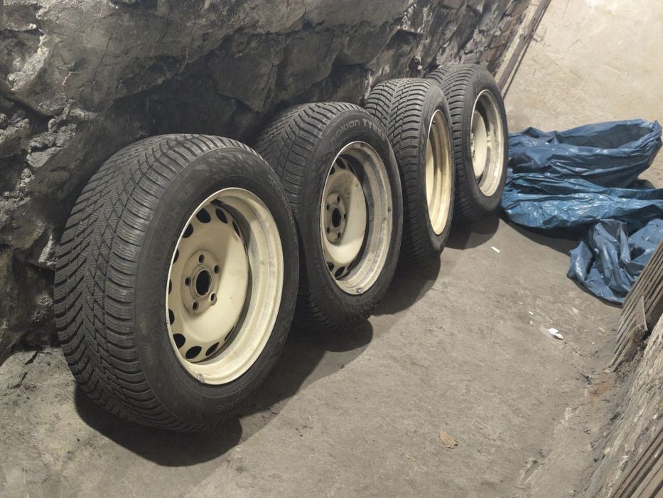 Koła/szeroka stal 5x112,205/65/16  8" Nokian snowproof 2 Audi,VW,Skoda