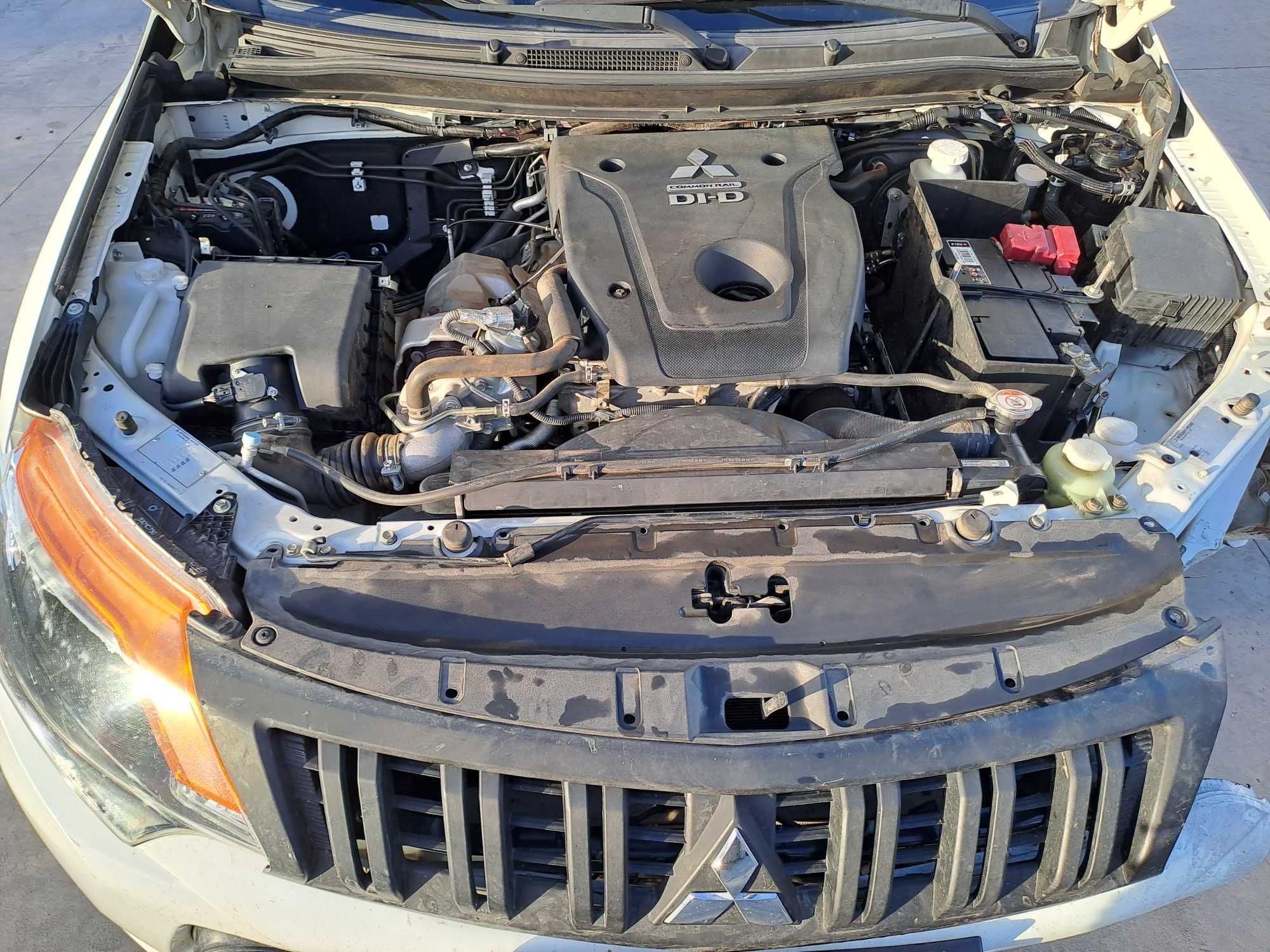 Mitsubishi L200 2.4 DI-D 4WD, 2017 Nacional