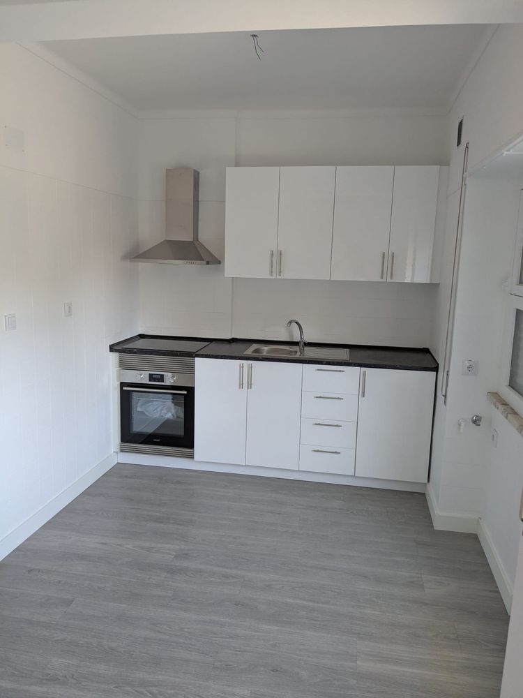 Apartamento-T2-Sobreda