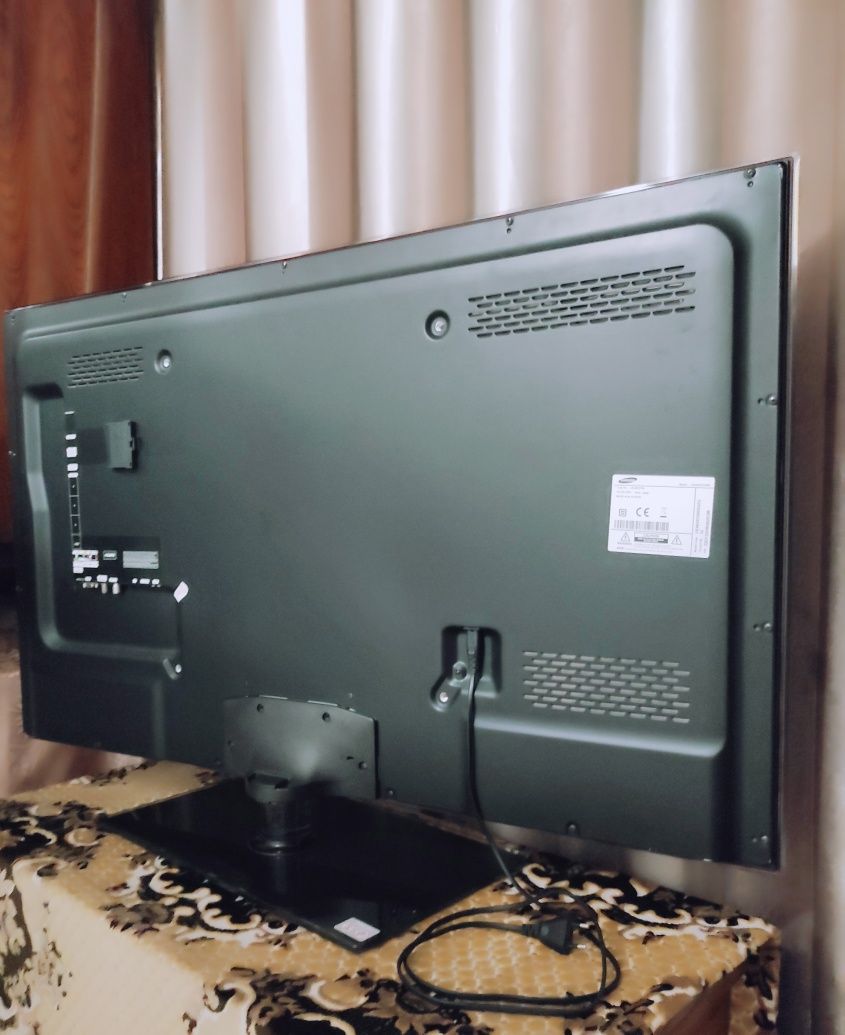 Samsung UE46D5700 116,8 см (46)