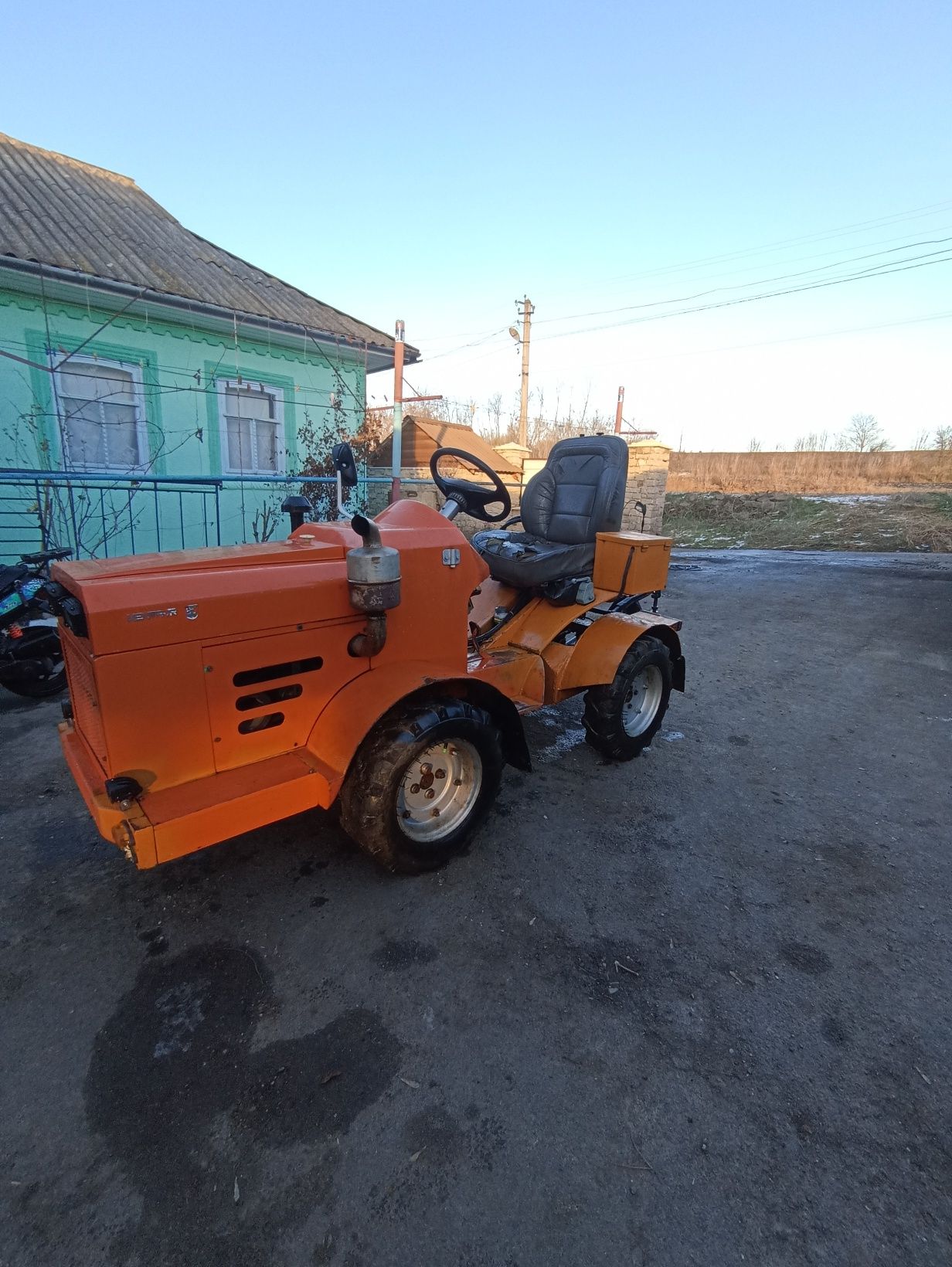 Продам саморобного трактора