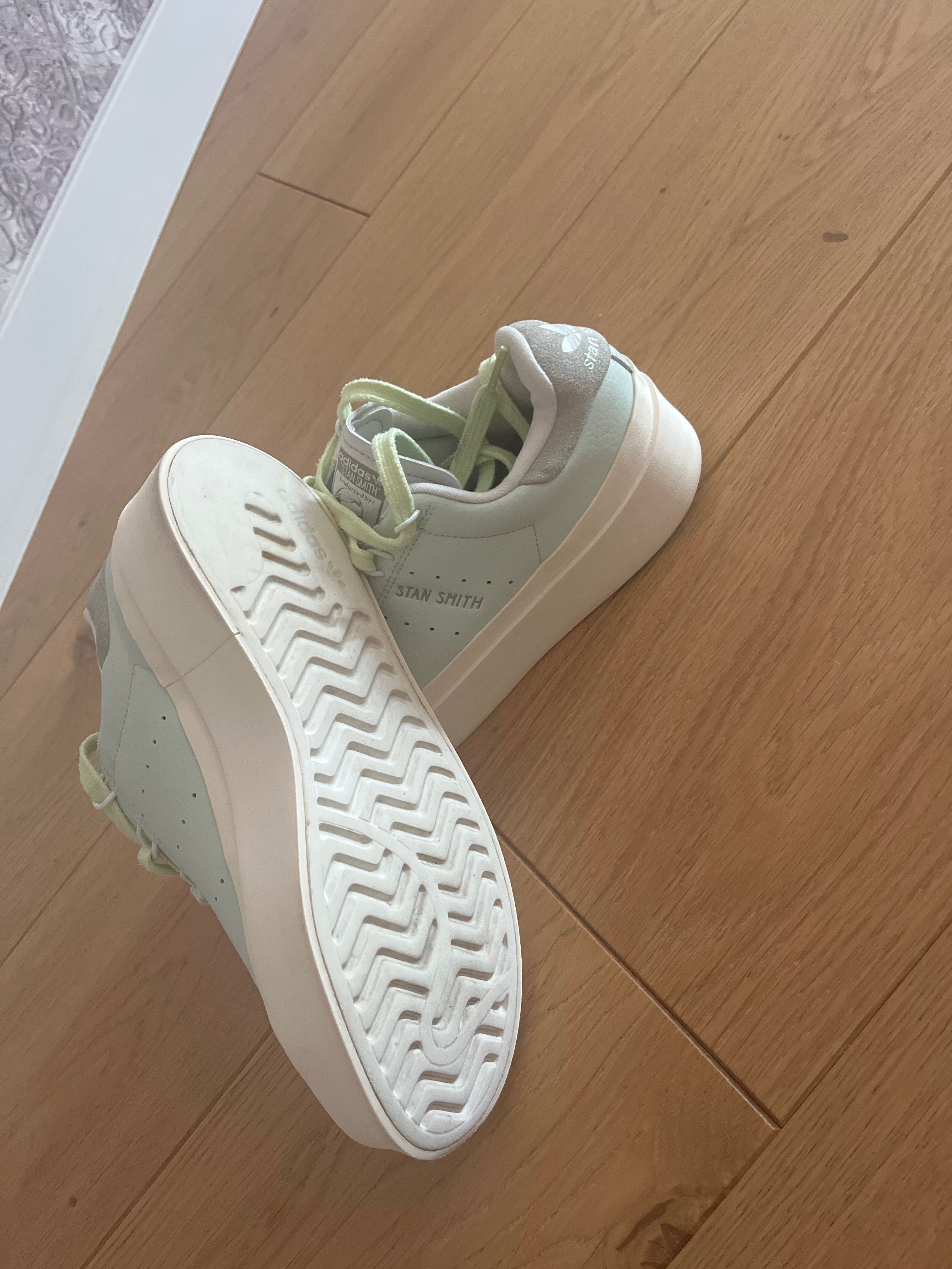 Adidas Stan Smith. Stan idealny na stopę 24 cm