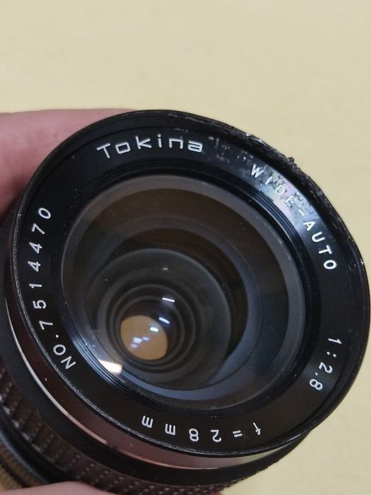 Объектив Tokina 28mm на Canon fd