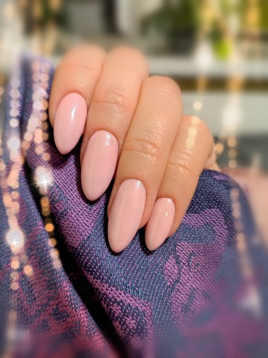 Manicure hybrydowy 80 zł