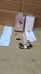 Fitbit Luxe Fitness and Wellness Tracker z zarządzaniem stresem
