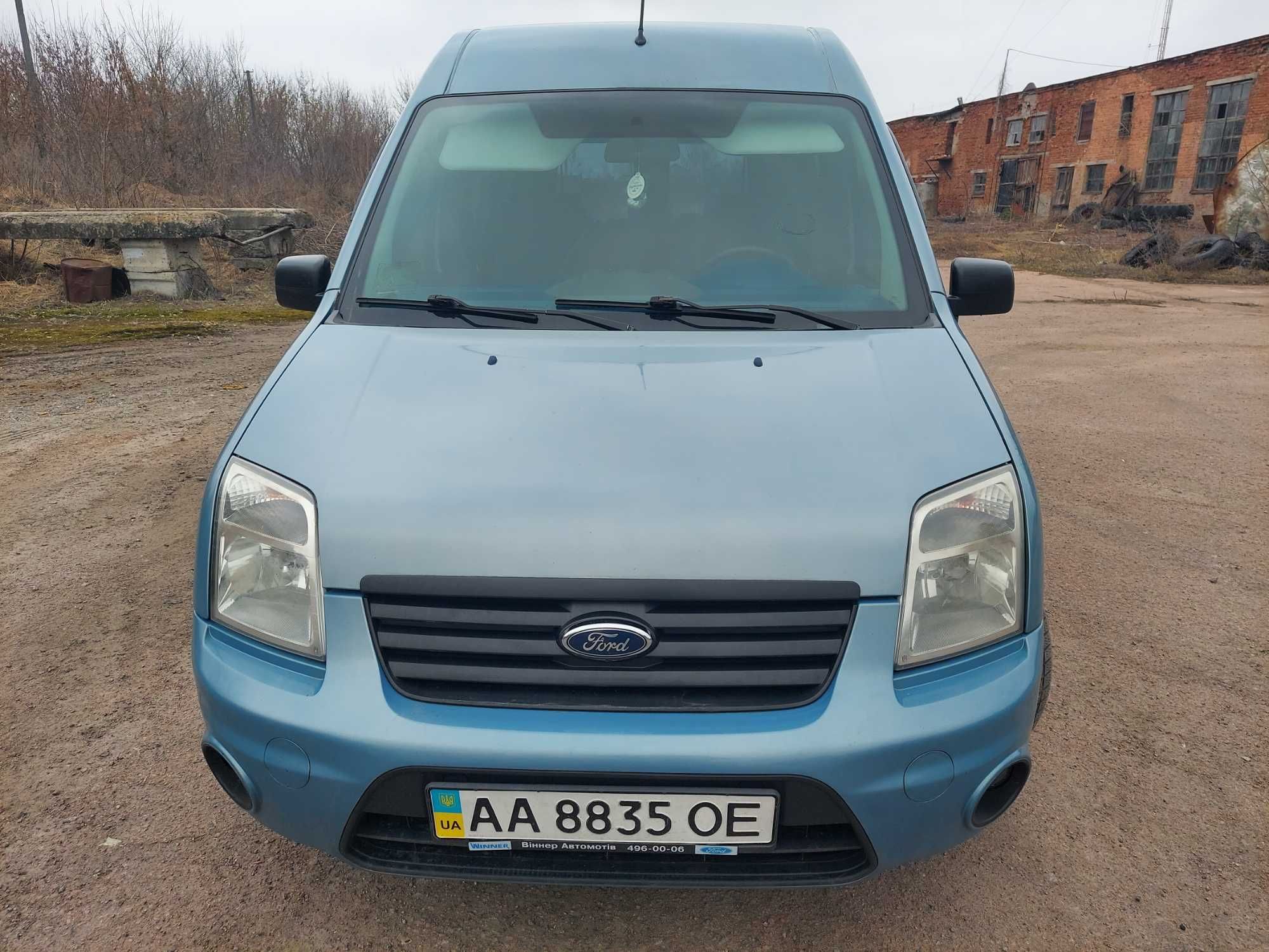 Ford TOURNEO connect 2013