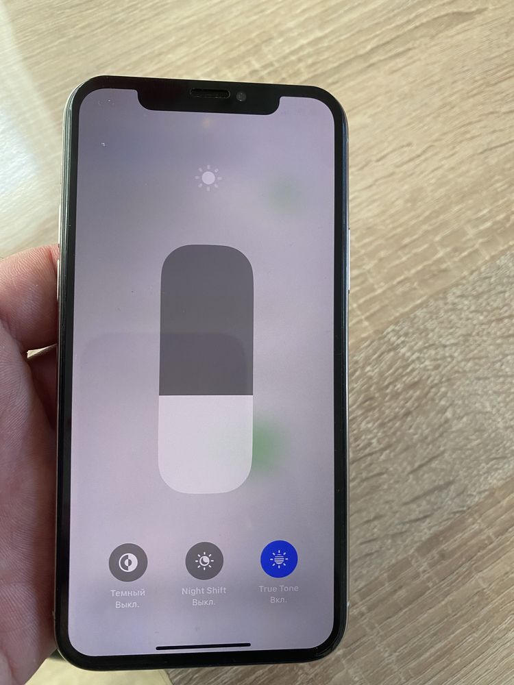 Продам Iphone 11 pro 256