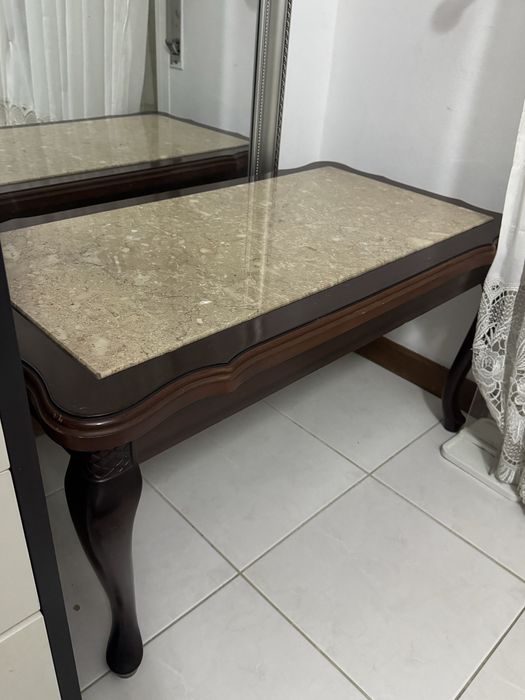 Mesa de centro madeira e marmore