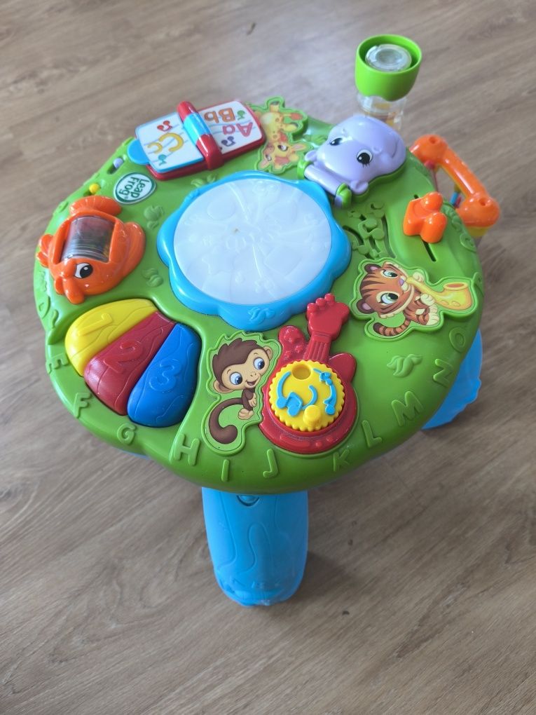 Mesa interativa bebe e brinquedos