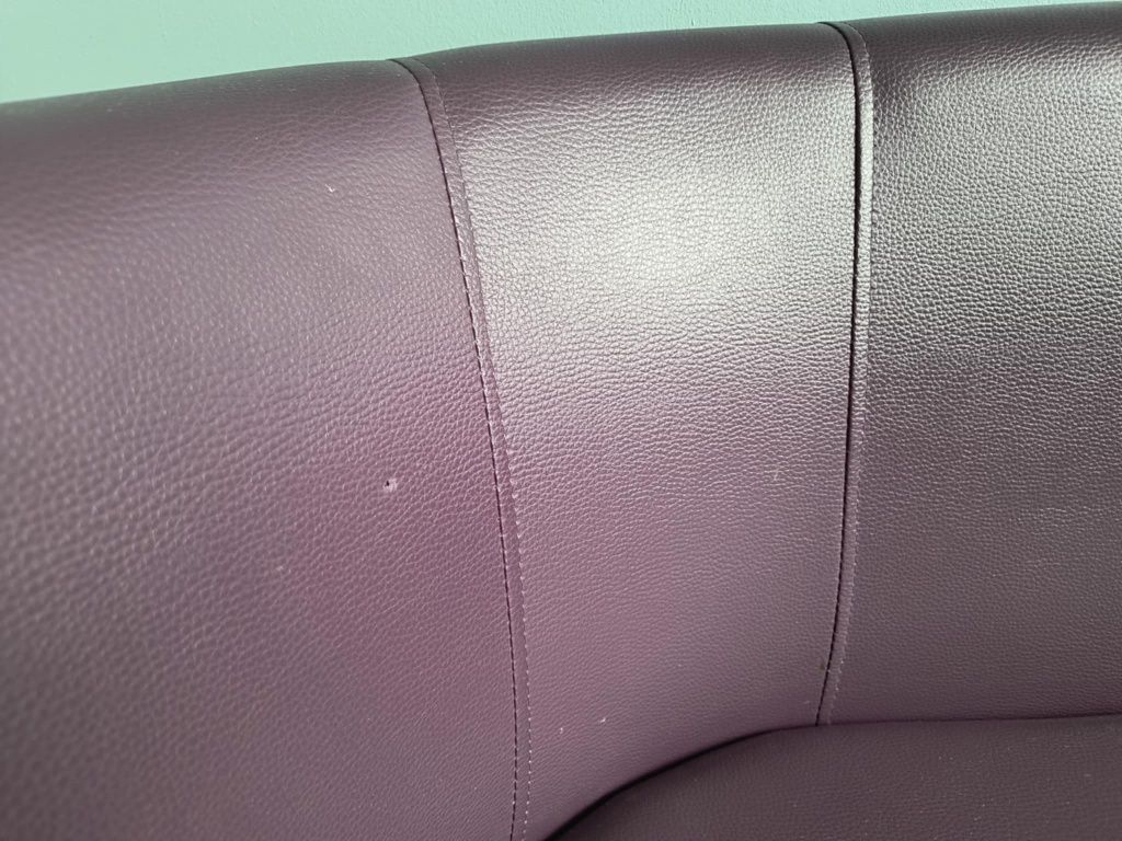 Sofa fioletowa używana
