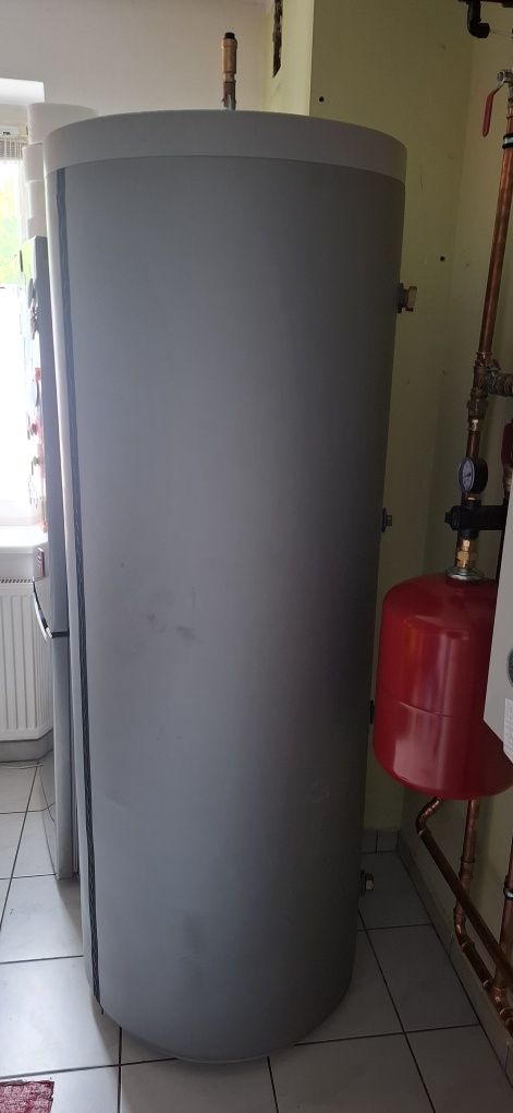 Bufor ciepła 800 litrów i naczynie wyrównawcze