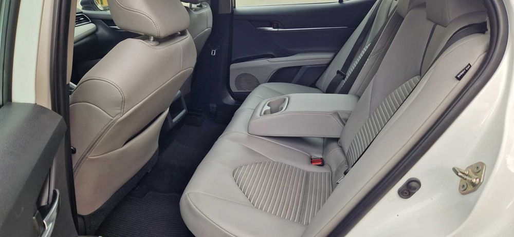 Продам Toyota Camry 2019