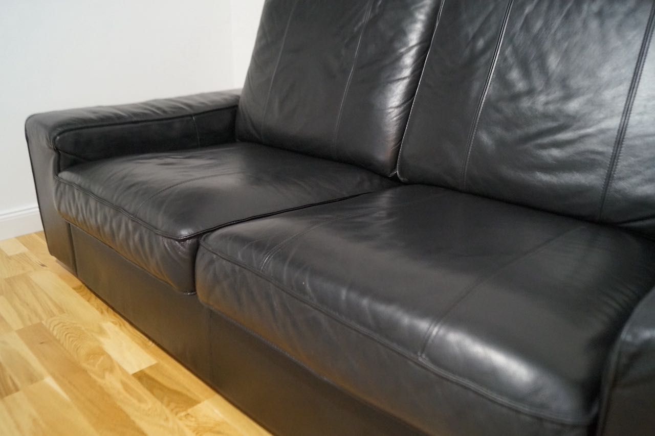 Sofa skorzana 2 os. skóra naturalna BDB stan czarna IKEA Kivik