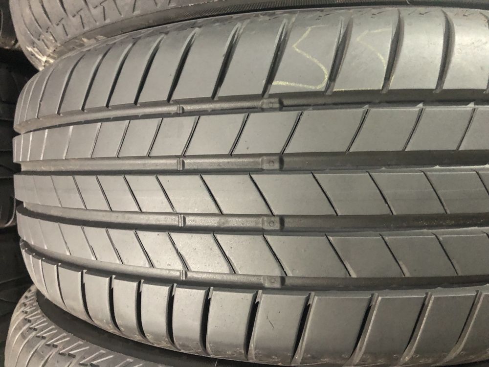 Шины б/у лето 205/55 16 bridgestone TURANZA T005
