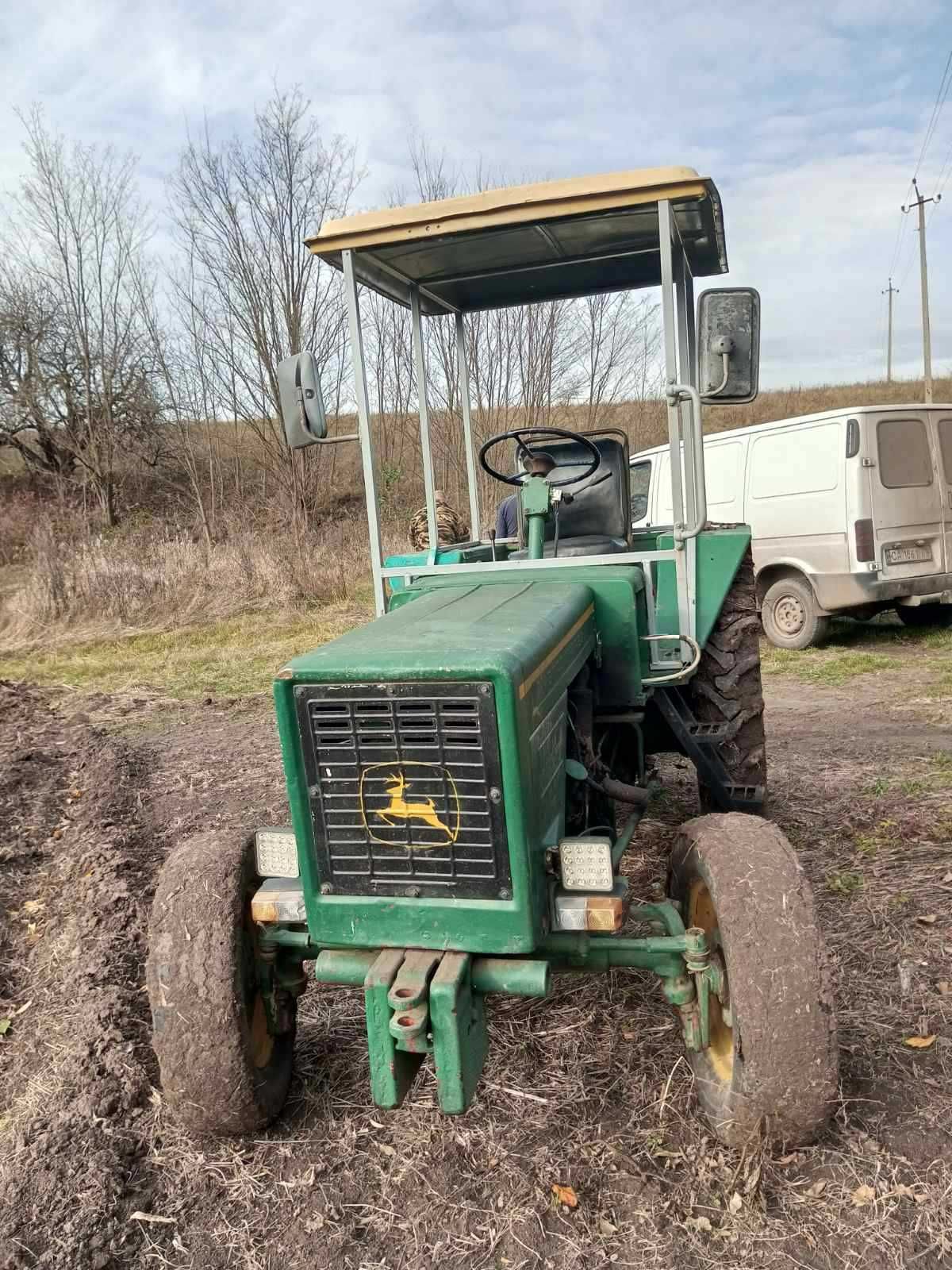 Продам трактор Т25