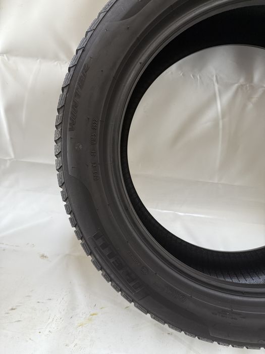 245/50/19 Pirelli Sottozero Winter 3 RSC Run-Flat 105V