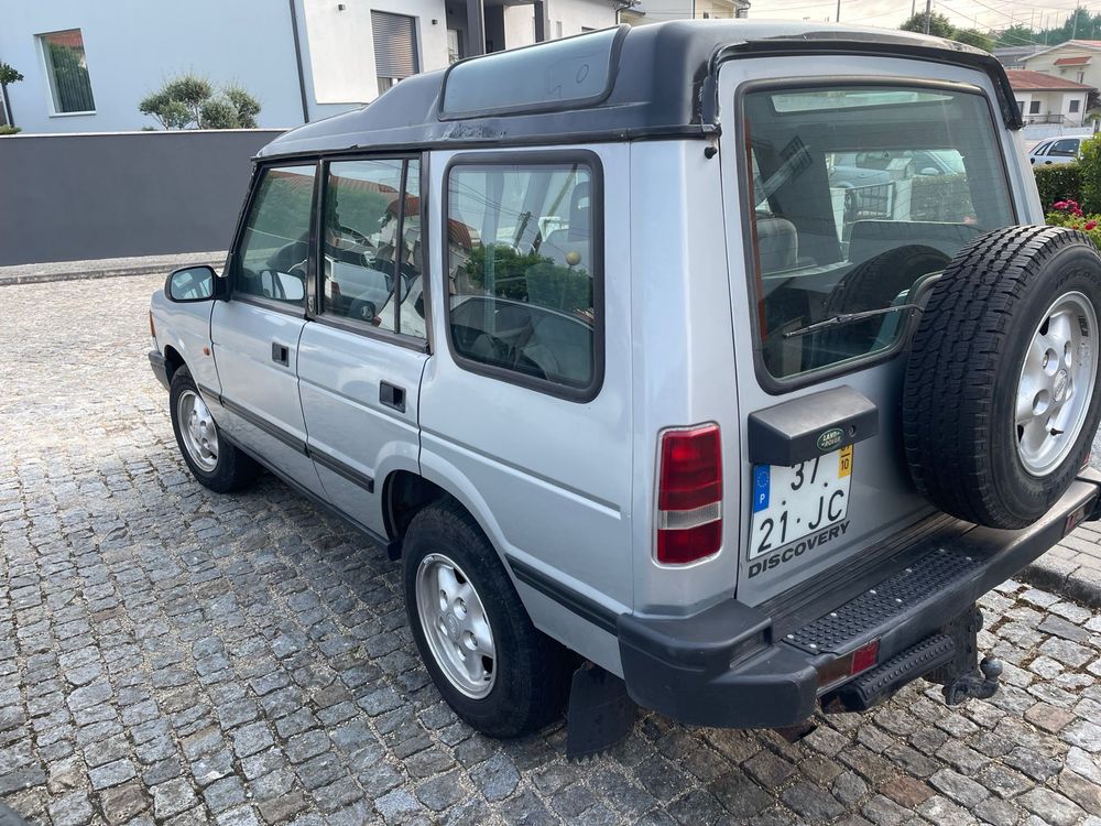 Land Rover Discovery 300 Tdi 7 lugares 5 portas |Edição limitada Aigle