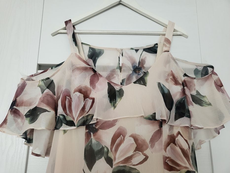 Zwiewna, wyjątkowa np. na komunię