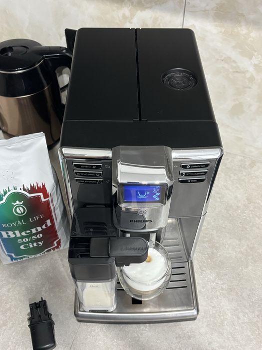 Кавомашина saeco (philips) incanto