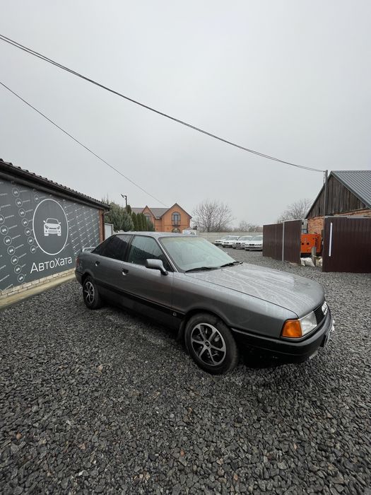 Audi 80 відреставрована