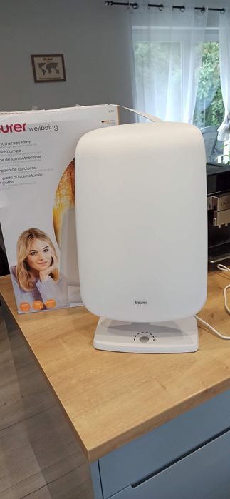 Mega jesienna okazja Lampa fototerapeutyczna Beurer TL 90 światło