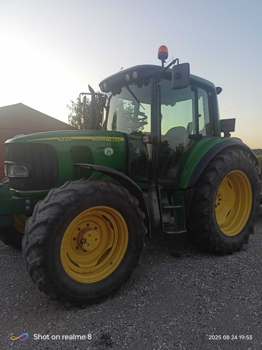 Sprzedam John Deere 6220