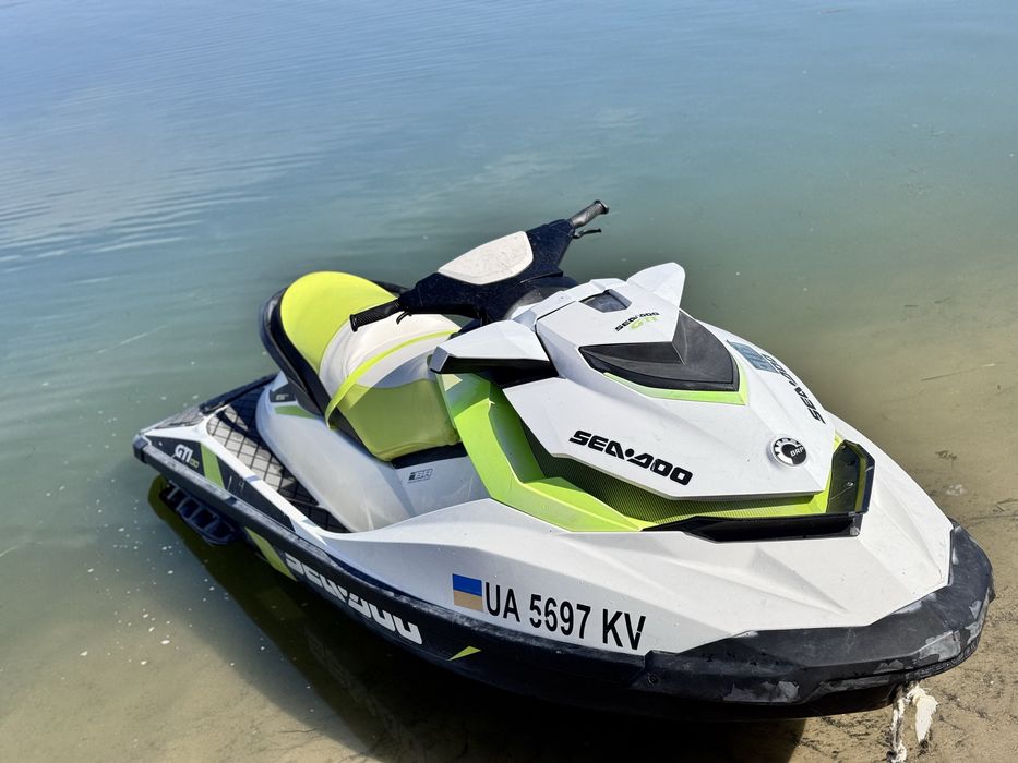 Продам гидроцикл brp gti 130