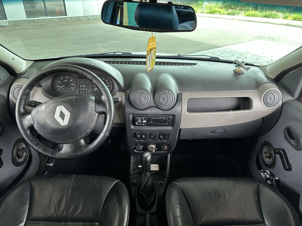 Продам Renault Logan