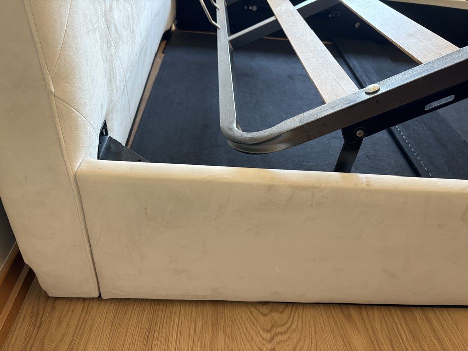 Cama 160x200 cm com sommier excelente para arrumação