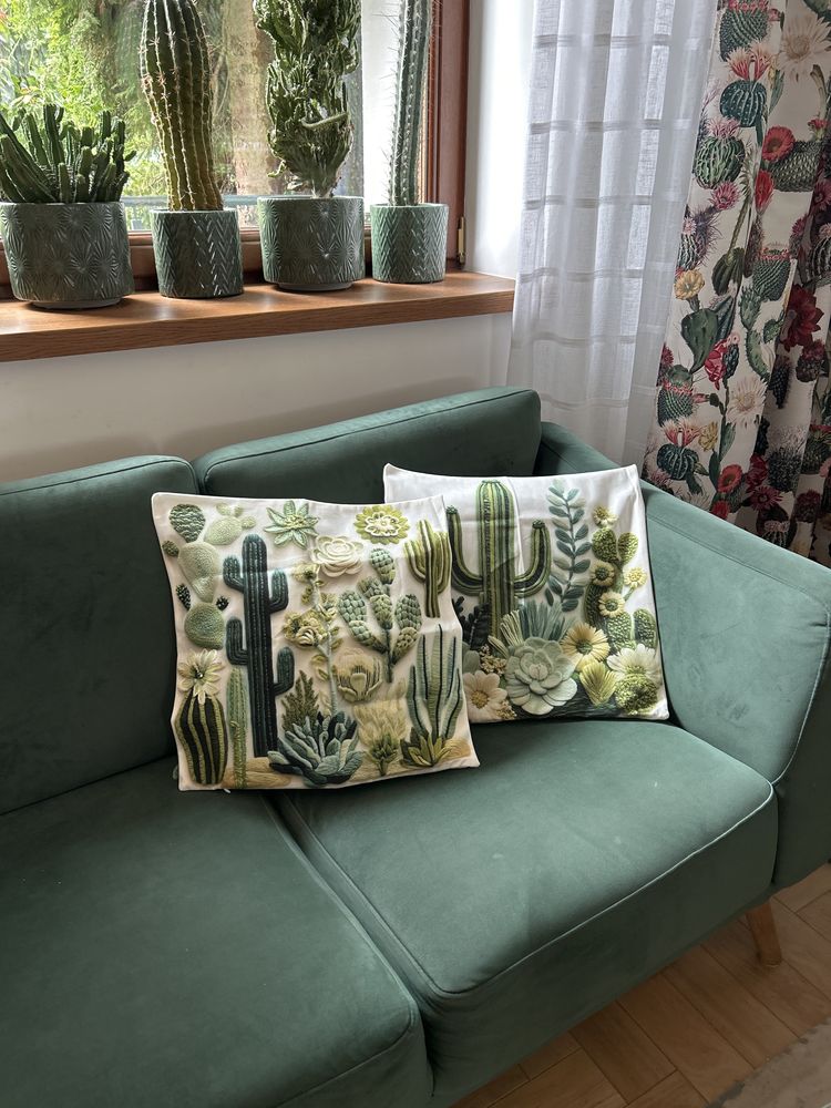 2 nowe poszewki na poduszki 45x45. Kaktusy