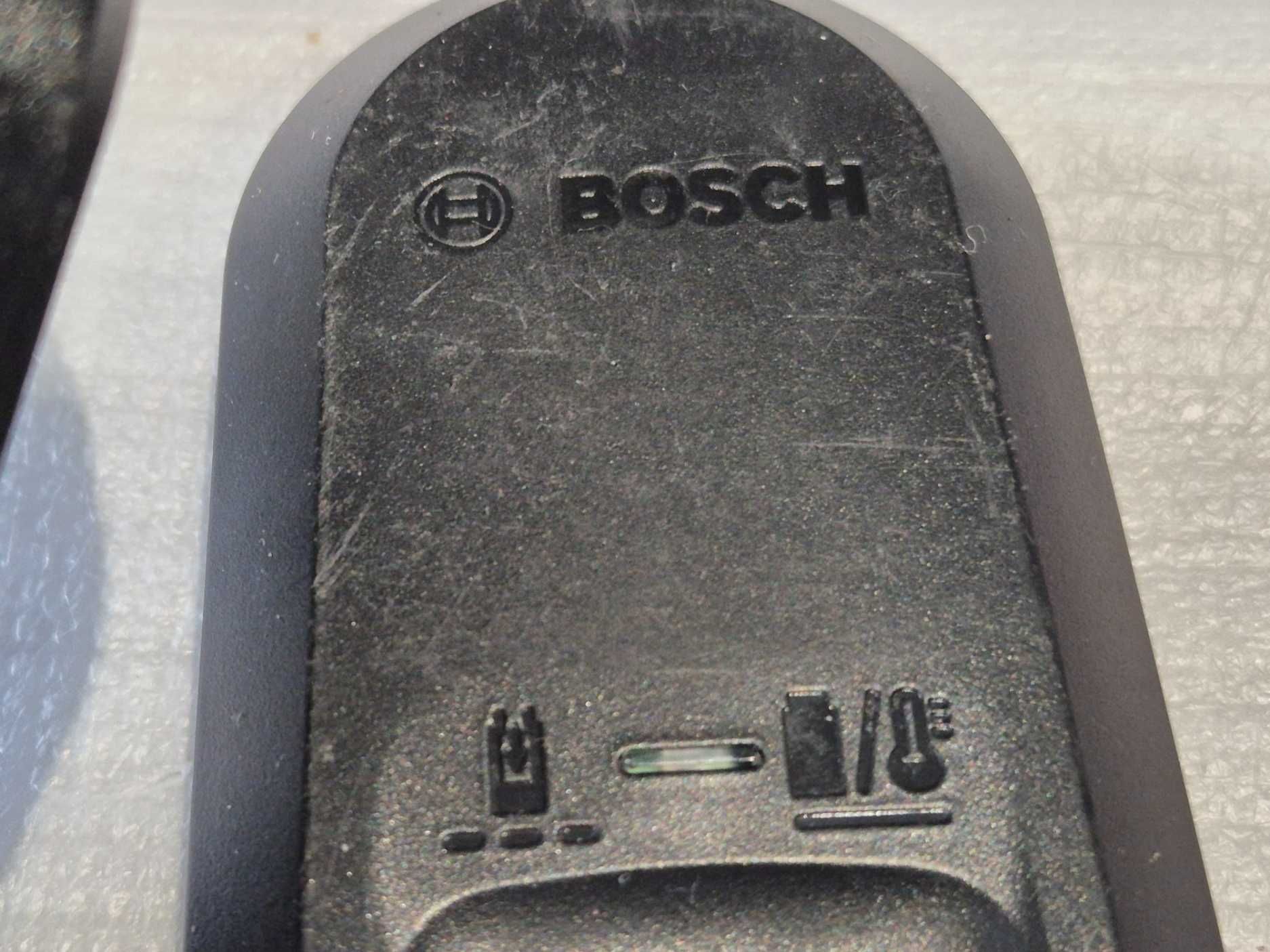 ŁADOWARKA BOSCH AL18V-20 napięcie 14,4 -18 V max prąd ładowania 2 A