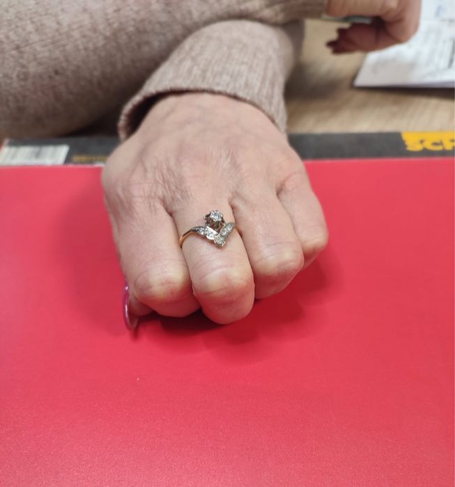 Кольцо з діамантами радянське каміння ссср