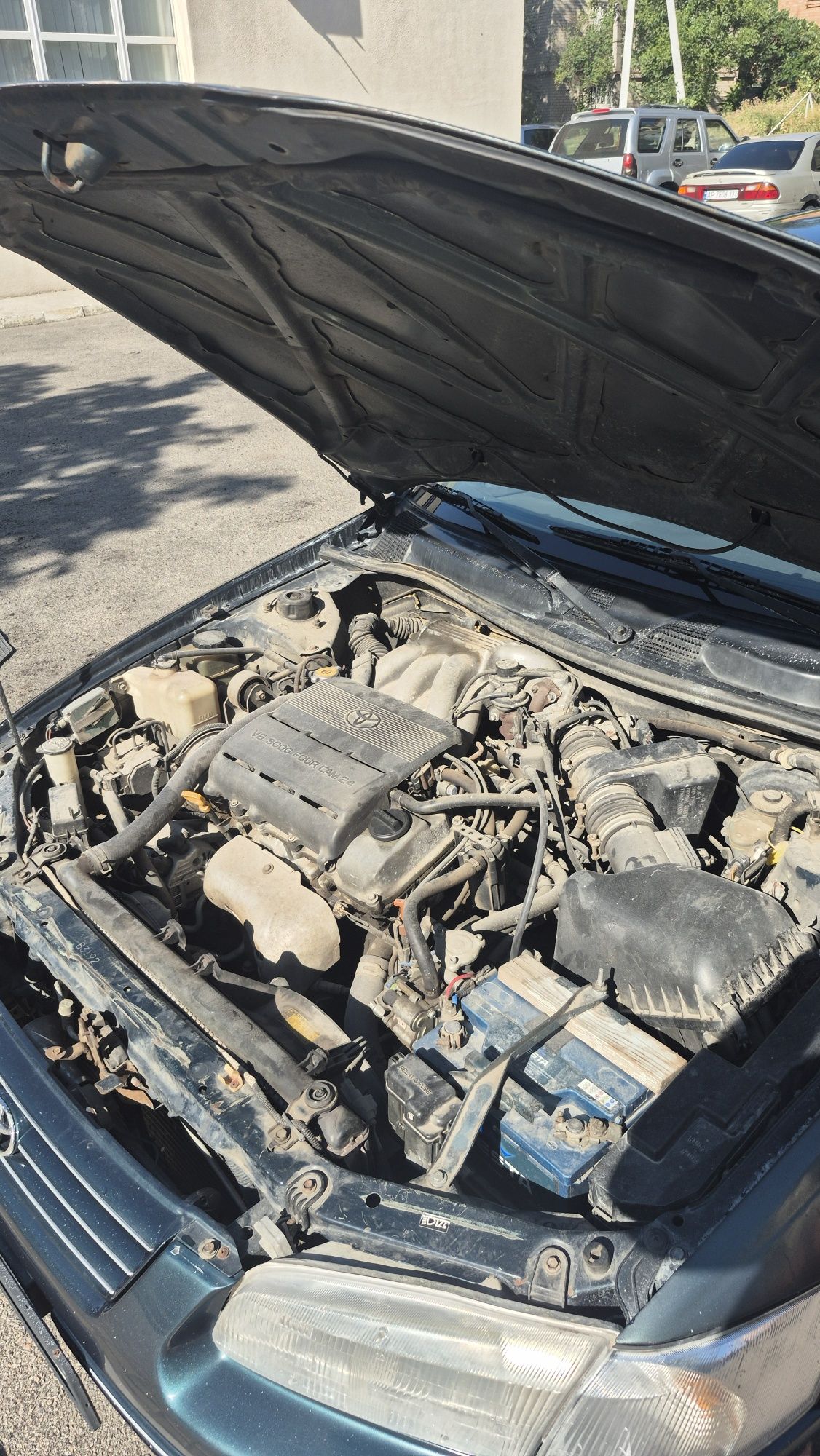 Продам Camry XV20 3л V6 автомат климат 4й газ